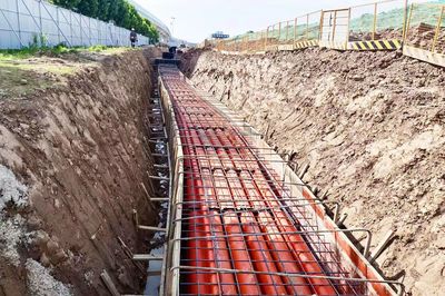 用“掃雷”施工法推進電纜鋪設，二航局助力車谷新能源汽車產業“加速跑”